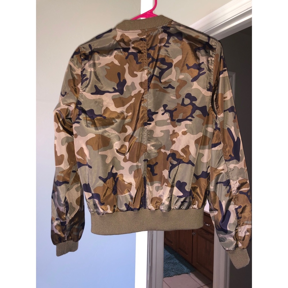 Bomber Jacket - Picture 3 of 3